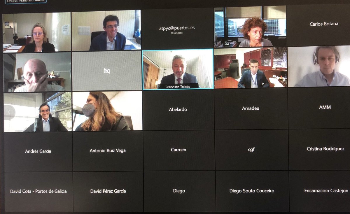 atpyc_pianc's tweet photo. Estamos celebrando la II Jornada de Innovación y Tecnología en la Gestión Portuaria con la presencia del Presidente de @PuertosEstado que expone las líneas generales sobre innovación dentro del Sistema Portuario #atpyc https://t.co/F4x1DKafDl