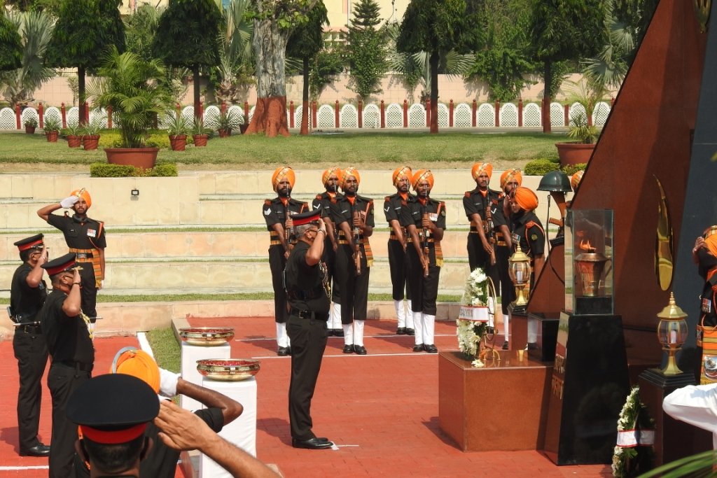 HarshParatap tweet picture