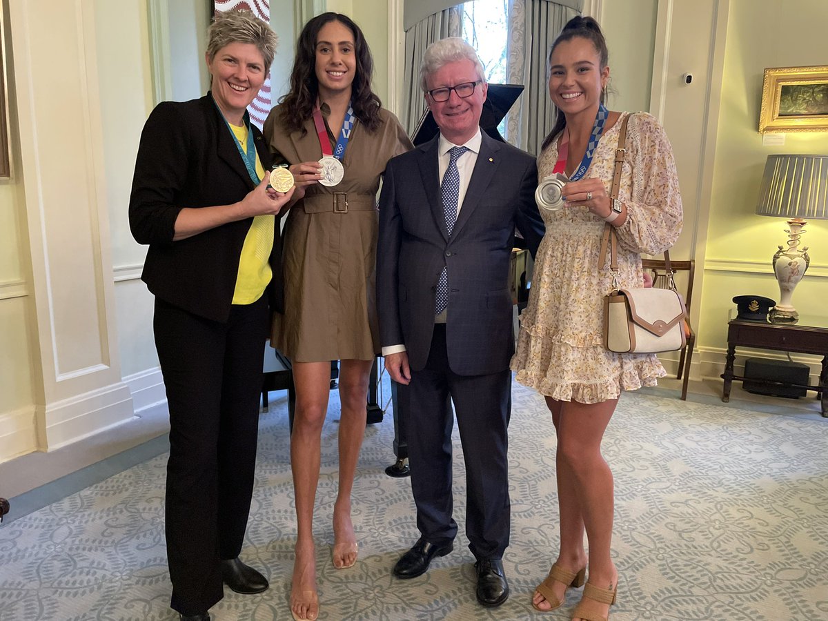 QldGovernor's tweet image. The Governor and Mrs de Jersey were pleased to host a reception this afternoon at Government House for the many diverse organisations in the defence, business and sports sectors of which they have been proud Patrons