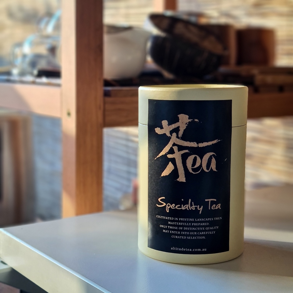 AltitudeTea's tweet image. All of our non caffeinated herbal teas comes in this sunny soft yellow eco friendly canister 🌞