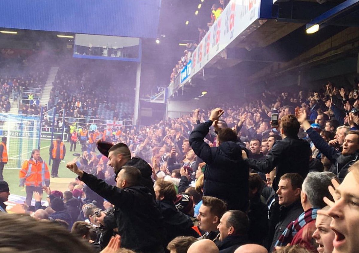 We’re giving away the cost of 2 tickets to an away game of the winners choice.

Simply RT and follow us and at 8pm tonight we will pick a winner. 

Good luck! 🤞