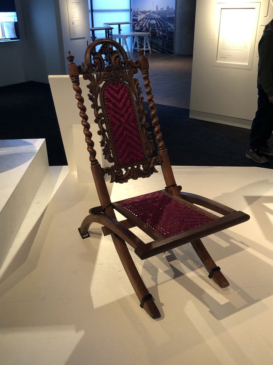 south_rachael's tweet photo. Such a lovely afternoon @MuseumofLondon seeing the “London Making Now” exhibition. A big thrill to have two of my pieces included amongst such a fantastic group of makers! #londonmakingnow #museumoflondon #seatweaving #londoncraft #contemporarycraft https://t.co/OXDxlu50Ei