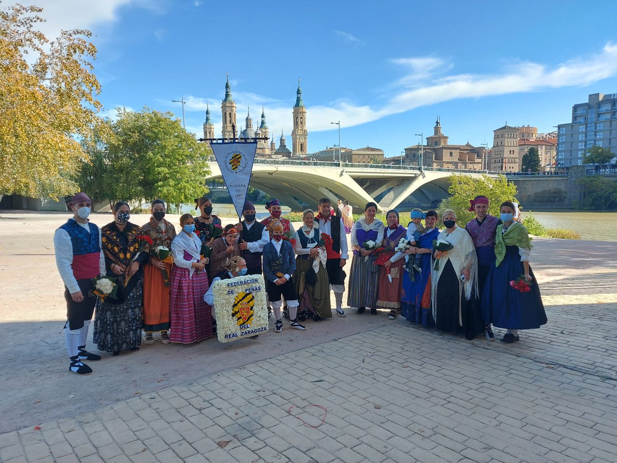 FPRealZaragoza's tweet photo. #FPRZNews | La #FPRZ participa en el retorno de la Ofrenda del Pilar. 

➡️ https://t.co/LQldyeGsxi

 #OfrendaFlores #Pilar21 @zaragoza_es https://t.co/iWn8vwrEnF