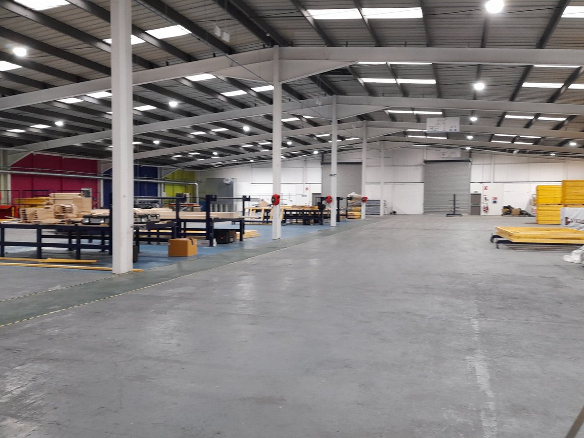 RebeccaTQ75's tweet photo. Great to see the new premises Celtic Offsite taking shape and our apprentices helping to create an exciting and great place to work. This will allow the apprentices to gain a wealth of experience and build on confidence helping them on their journey. @UnitedWelsh @CelticHorizons https://t.co/y0m2d79x1Z