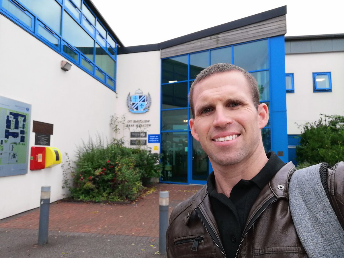 workpays's tweet photo. Thanks to @William_Farr for welcoming the #ASKMidlands team to their school yesterday for a talk about apprenticeships for their year 11 students. It was great fun! See you next time for more talks and workshops about #Apprenticeships and employability skills. https://t.co/d0Ys5SzaIZ