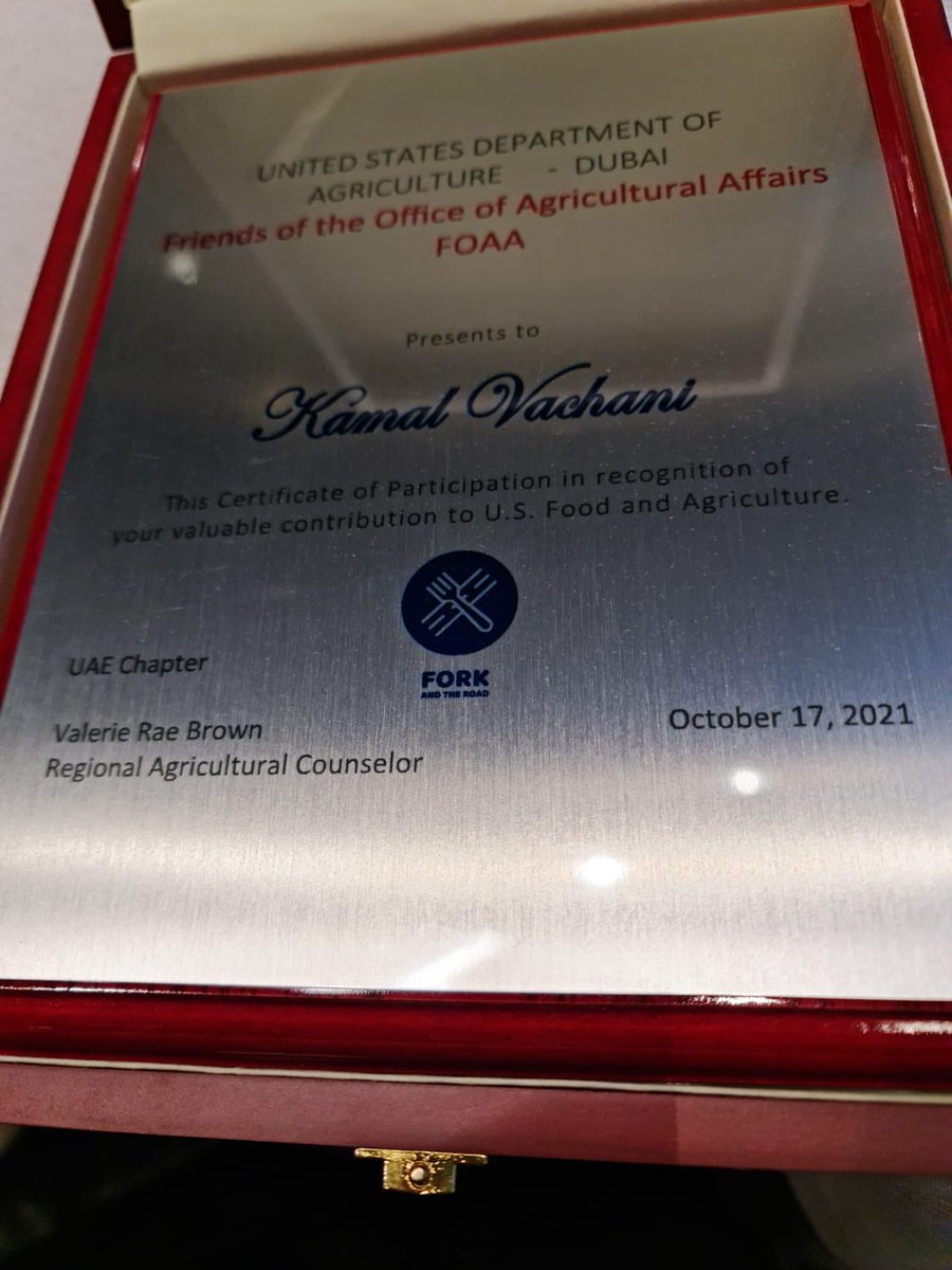 Mr. Kamal Vachani, Group Director &amp; Partner #AlMayaGroup was presented a ‘Friends of the Office of Agricultural Affairs’ as certification of participation and valuable contribution to U.S. #Food &amp; #Agriculture, by Valerie Rae Brown, Regional Agricultural Counselor for the 🇺🇸