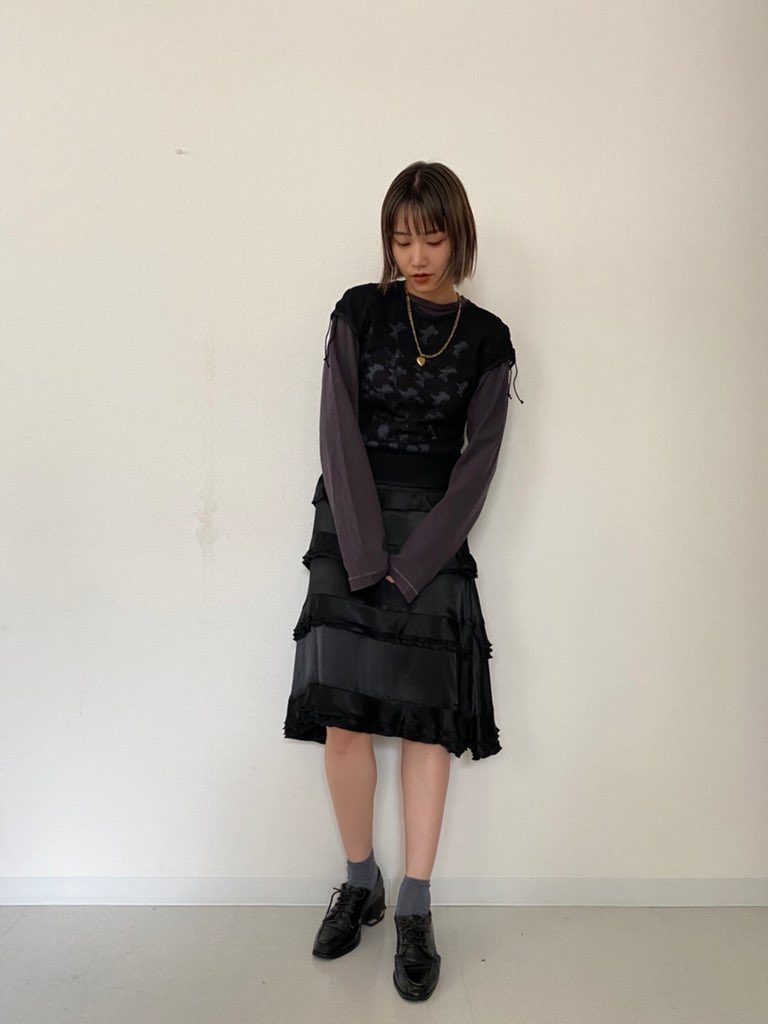 377uU's tweet photo. 無系統古着屋なので毎日いろんな自分になれて楽しいのだ😌
オープンして4ヶ月まだまだ頑張るぞ☀️
https://t.co/QSHSVG2gid https://t.co/z2xLy2HVnQ
