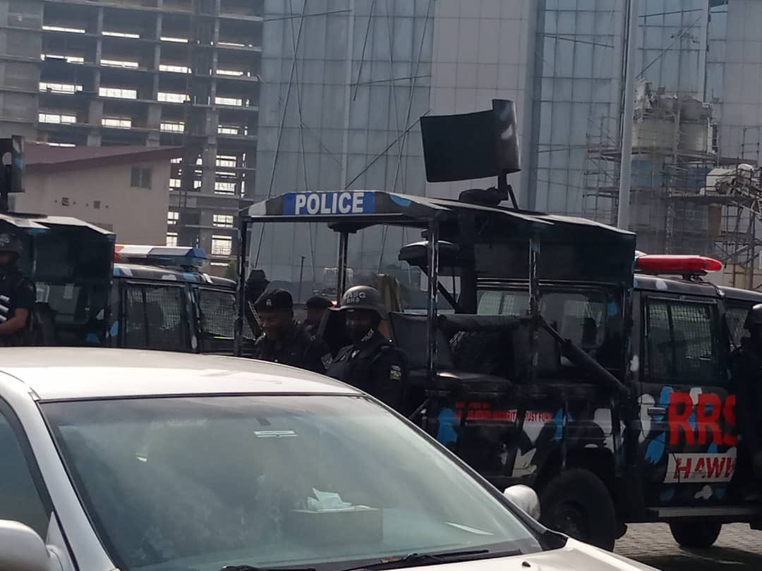 EiENigeria's tweet photo. The momentum is building at Lekki toll gate, venue of the #EndSARSMemorial on the Island despite heavy police presence! Join us! 
#EndSARS https://t.co/YxbrX8LYUz
