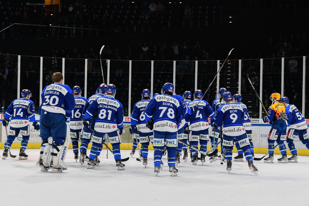 zsclions's tweet photo. Nothing like that #VictoryFeeling ๐
#mirsindzรผri
๐ฆ https://t.co/5RxEbn72Dv