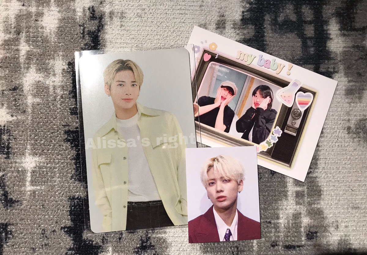 sorrytobesad's tweet photo. Thank you @0412CLOUDS > 3 < ! He came home safely to me β€οΈ #0412cloudsfb https://t.co/xHlpHQ9y8d