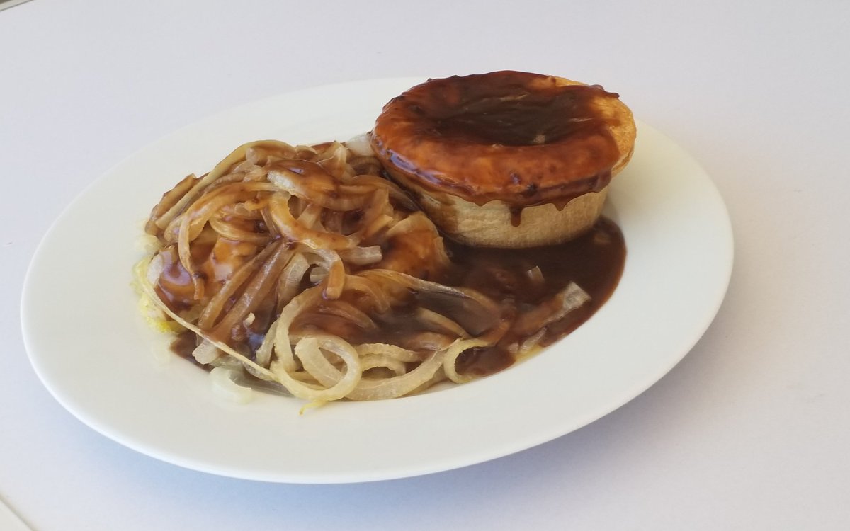 gafishbar's tweet photo. #shoplocal #Pieandmash #Just-Eat CR4 2DG
#Codburger with salad and Tartare sauce https://t.co/IQ1yn7g151