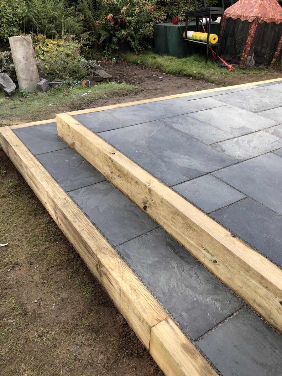 tmrbuilding's tweet photo. Brazilian Slate patio completed in Calderstones. #minidiggeranddriverhire #excavatoroperatorhire #groundworks #landscaping #Liverpool #Wirral https://t.co/cQQkDnMCga
