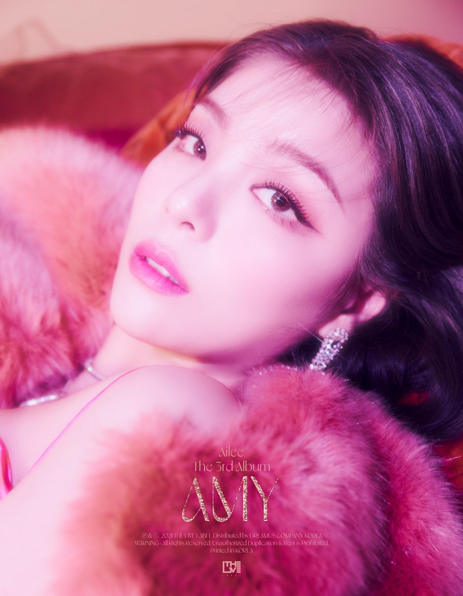 THEL1VE_LABEL's tweet photo. [#Ailee]  
Ailee The 3rd Album [AMY] 
CONCEPT PHOTO 1

#에일리 #AMY  
2021.10.27.6PM #COMINGSOON https://t.co/Ln1gjGxMQg