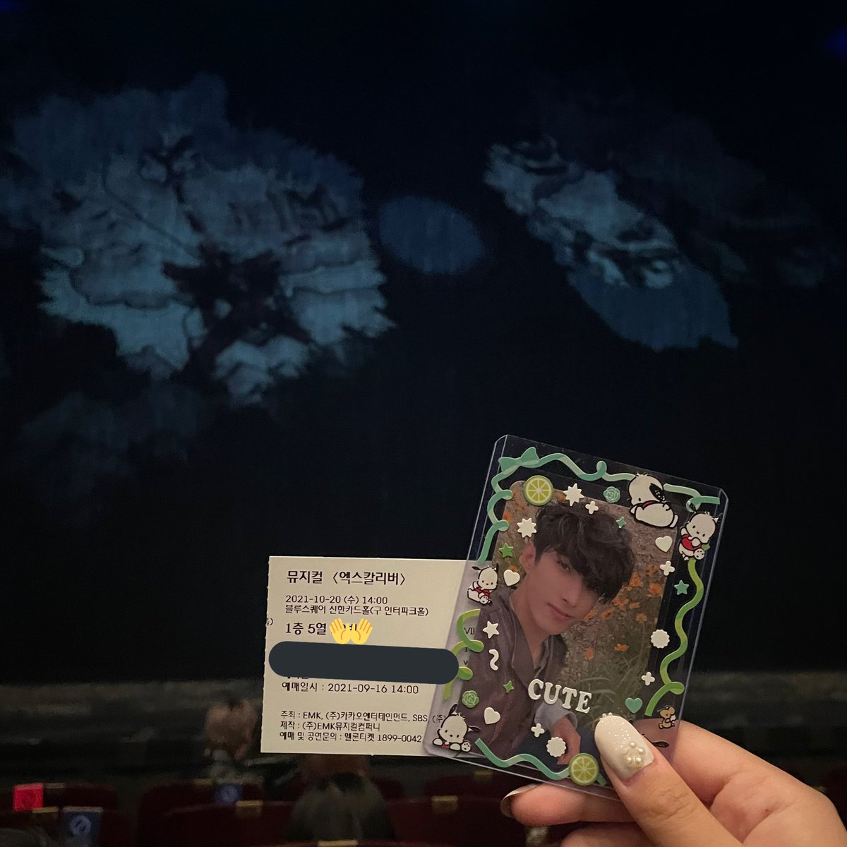 Soonmoo__'s tweet photo. 1막부터 울어버렸네..
막공을 너무 일찍해서 너무 아쉬움만 남는다..
도겸아 두달동안 수고했어🥰

#도겸아더와_함께나눈_이순간을_기억해
#OurPrideKyeomArthur https://t.co/p7byHma2Uf