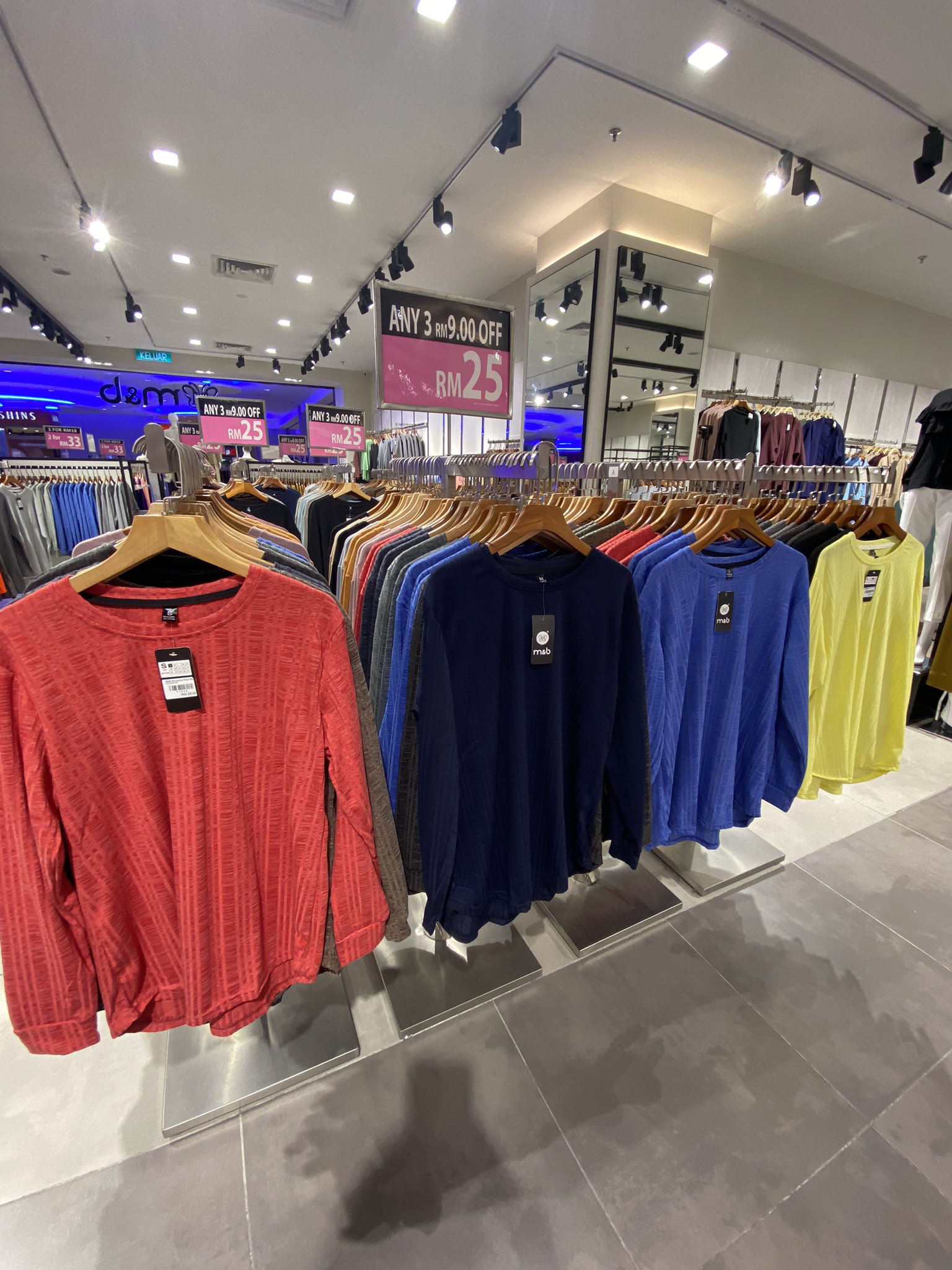 Sha On Twitter Trip M B Siapa Je Tak Tahu Syurga Perempuan Quality Dia Memang Superb Andd Dress Dia Serendah Rm45 Only Yes Tshirt Blouse Dia Serendah Rm18 Je Korang