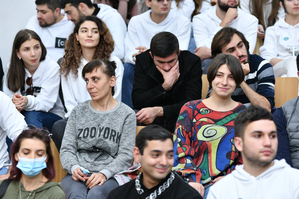 gdgyerevan's tweet photo. #Devfest Armenia 2021 Photos
• follow us for more updates: https://t.co/Zt0Ld7AZT0 
• watch the overview of #DevfestArmenia2021 » https://t.co/04rR9HIExO
More photos: https://t.co/YIS2Uyr98Z https://t.co/aBqGKStJCY
