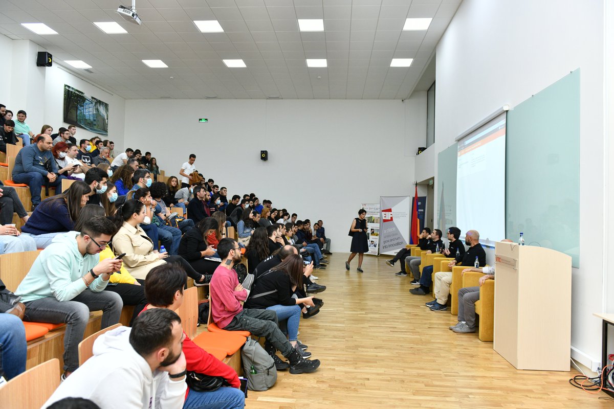 gdgyerevan's tweet photo. #Devfest Armenia 2021 Photos
• follow us for more updates: https://t.co/Zt0Ld7AZT0 
• watch the overview of #DevfestArmenia2021 » https://t.co/04rR9HIExO
ALL photos: https://t.co/YIS2Uyr98Z https://t.co/YOEZUoW5rg