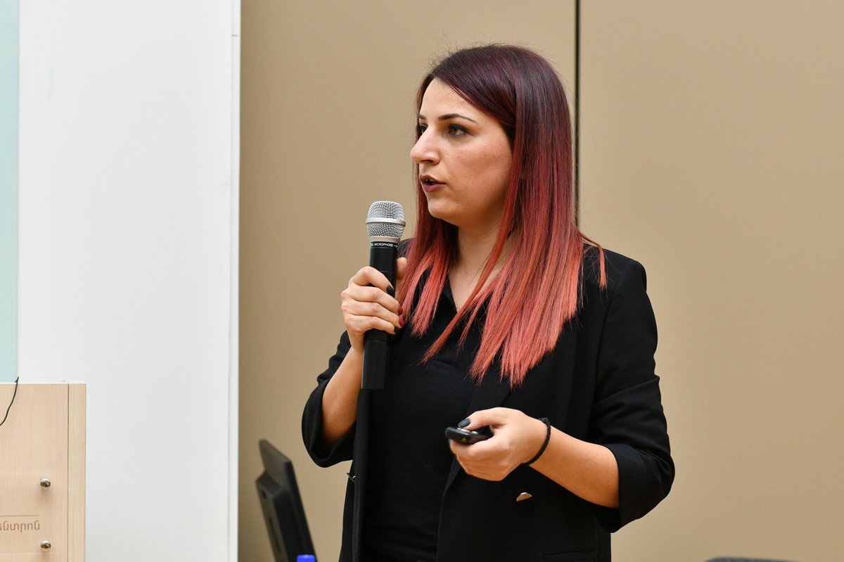gdgyerevan's tweet photo. Photos from #Devfest Armenia 2021, Vanadzor
• follow us for more updates: https://t.co/Zt0Ld7AZT0 
• watch the overview of #DevfestArmenia2021 » https://t.co/04rR9HIExO
ALL photos: https://t.co/YIS2Uyr98Z https://t.co/Bz1DHCrvEY