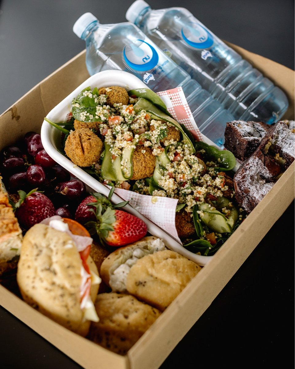 Did you know you can get a completely gluten free or vegetarian picnic hamper?
Book yours in for the weekend via the link in bio

Photo: <a href="/keepsakephoto/">Keepsake Photo Video</a>
