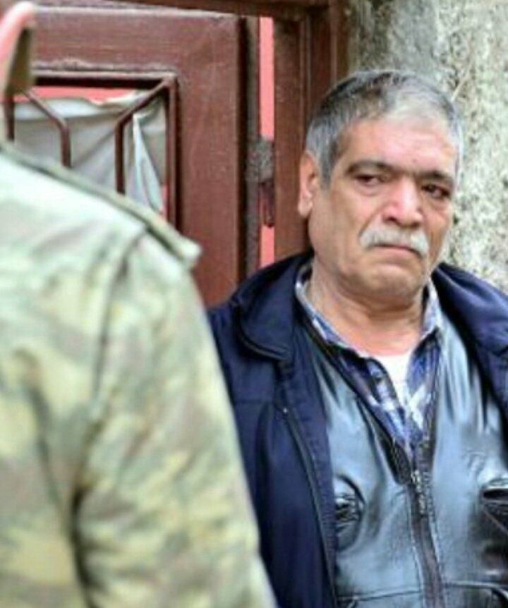 TTasdemir66's tweet photo. Bu bakışlar da fark var mı? https://t.co/KKL4vlFuMH