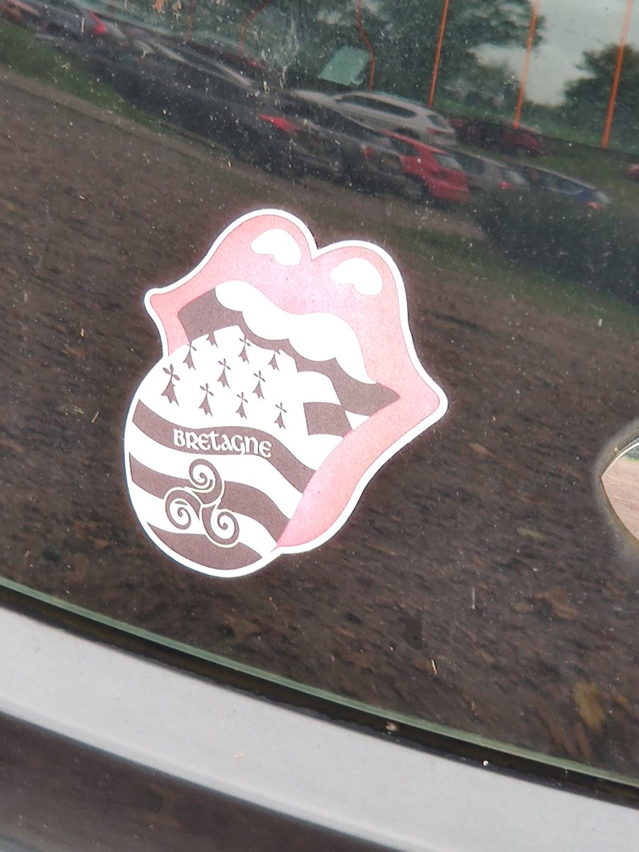 tarabomp's tweet photo. weirdly specific car bumper stickers to have in england: Breton rolling stone fans https://t.co/XbGv3B6936