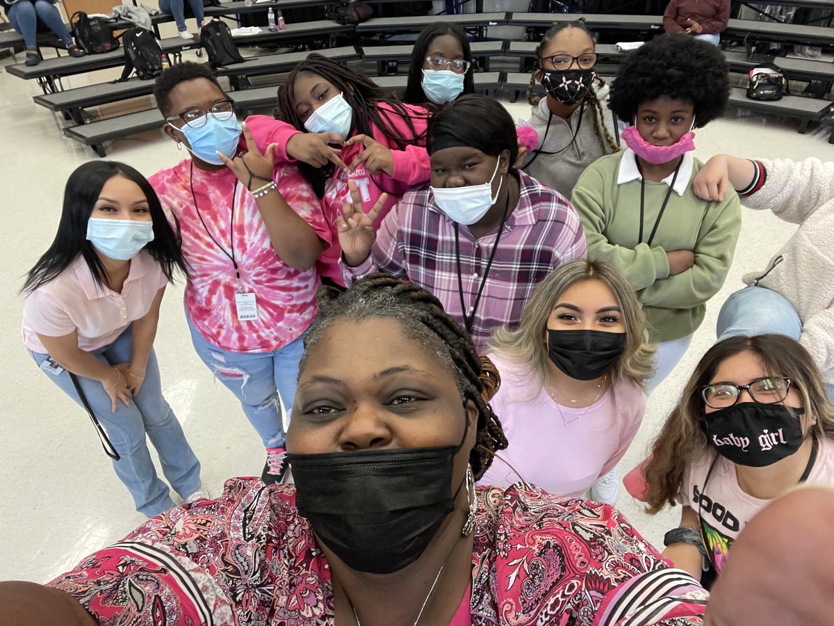 CarverHS_AISD's tweet photo. You wanted more?! Well, you got it! We are all #PinkedOut β¦@CarverHS_AISDβ© #CarverPantherPride #CarverCHAMPS https://t.co/kHSCuPLowf