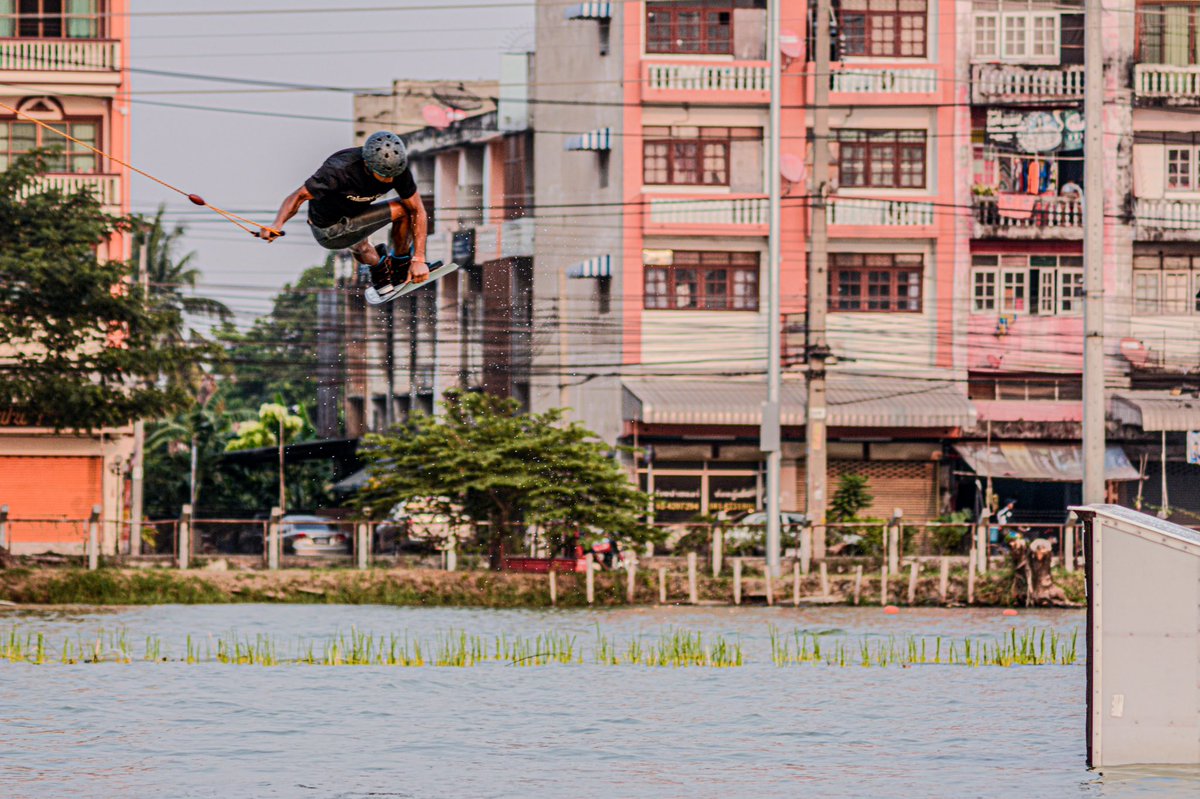 kojiro92owj's tweet photo. 家に飾るフォトパネル用
#owj #wakeboard
@yosimunehidaka https://t.co/YjmYa1Suyf