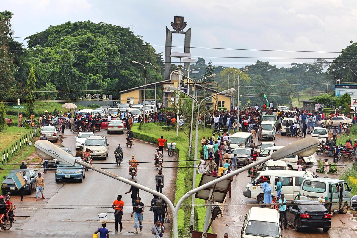 We remember!!!✊✊
20/10/20

#EndSARS #EndSARSMemorial #EndPoliceBrutalityinNigeria