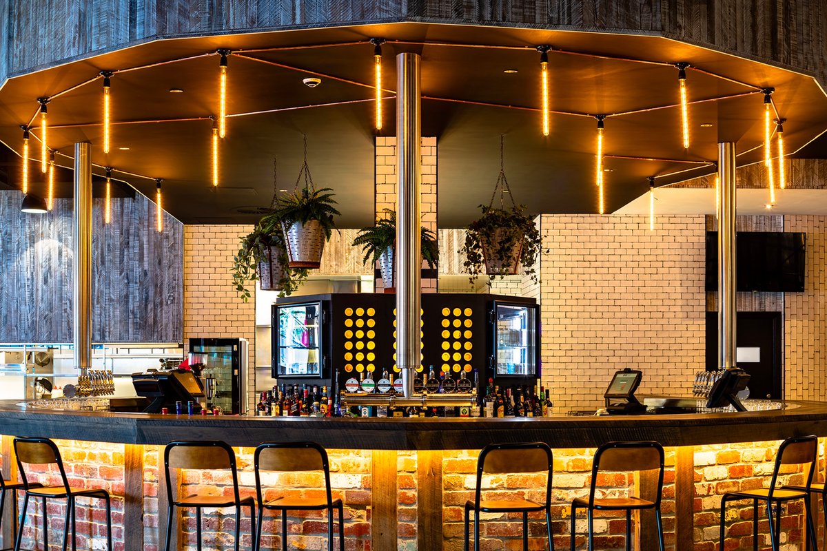 BDBuildingAus's tweet photo. Partnering with 'Loewe Projects' on this absolute gem, we saw the transition from industrial warehouse to the newly built ‘Urban Alley Brewery’ located in Melbourne’s thriving Docklands precinct. #construction #carpentry #melbourne https://t.co/rEAuNyB9fM