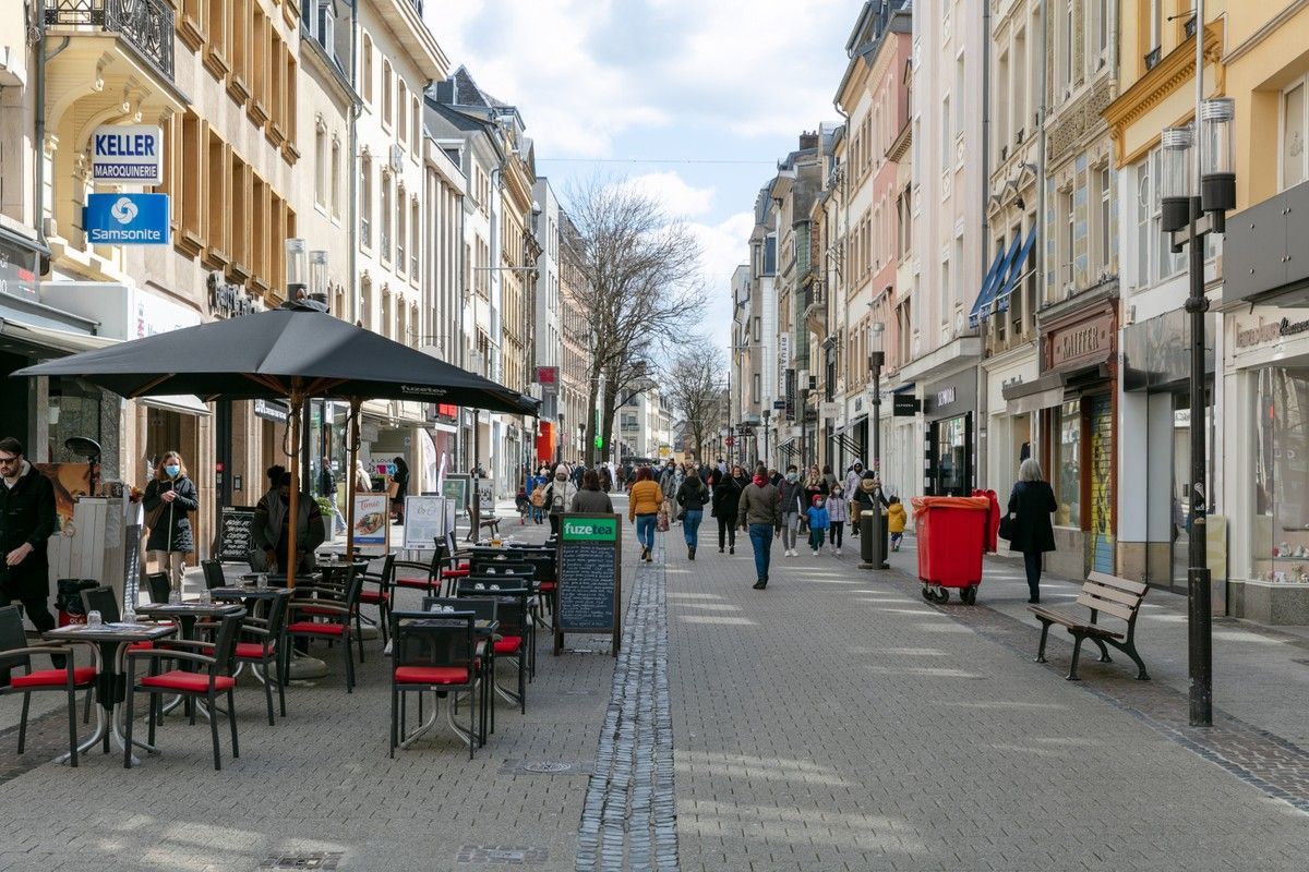 JobstreetLu's tweet photo. L’emploi salarié au #Luxembourg ne cesse d’augmenter > https://t.co/cCCxf2wbNN via @Paperjam_lu #emploi https://t.co/AhjolCjjnh