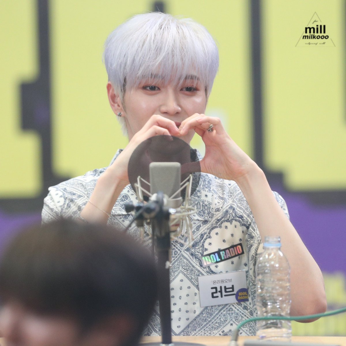 millmilkooo's tweet photo. 190708 Love
Everything will be alright
#onlyoneof #onlyoneoflove #์จ๋ฆฌ์์ค๋ธ
#๋ฌ๋ธ https://t.co/NP53v7tzYc