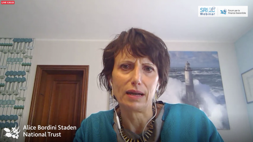 ItaSIF's tweet photo. 🎙 #SRI Webinar "Una nuova frontiera per gli investimenti sostenibili: la #biodiversità" in collaborazione con @NatixisIM.
🌳A. Bordini Staden (@nationaltrust): Importante basarsi su #scienza. In ambito #engagement emerge tema di cause legali e aumento costi per danni ambientali. https://t.co/j0r8h0JoXr