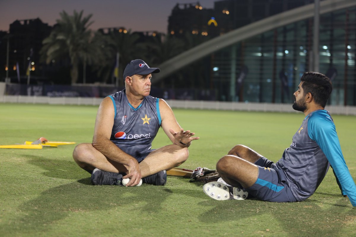 TheRealPCB's tweet image. Guess the conversation! 🤔

#WeHaveWeWill | #T20WorldCup