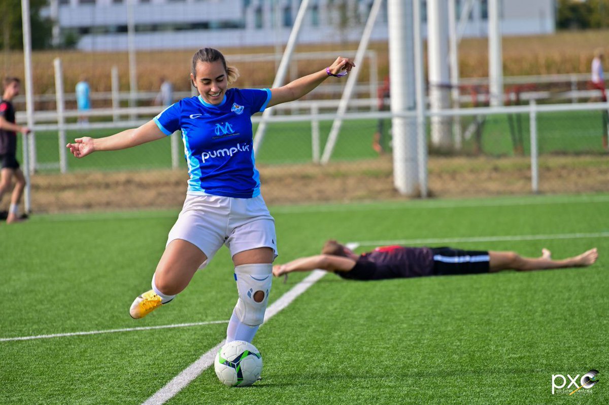 Centrale_Med's tweet photo. [#VieEtudiante] Retour en images sur les 3 jours du challenge sportif annuel des #InterCentrales. 10 équipes ont défendu les couleurs du @bdsecm et de notre école dans 6 disciplines ⚽ 🏐 🖐️ 🏀 🏉🎇
Félicitations aux participant·e·s pour ce grand moment sportif ! https://t.co/1kceM7Lg2R
