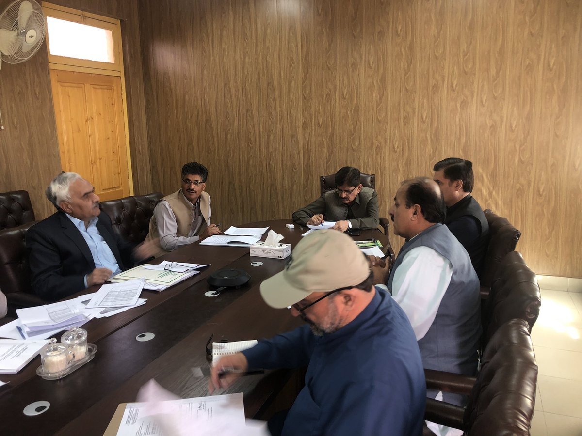 AgricultureBal2's tweet photo. Mr. Umaid Ali Khokhar, Secretary Agriculture Balochistan chaired meeting today with Federal delegation of Islamabad regarding seed. https://t.co/spyirgjvQ4