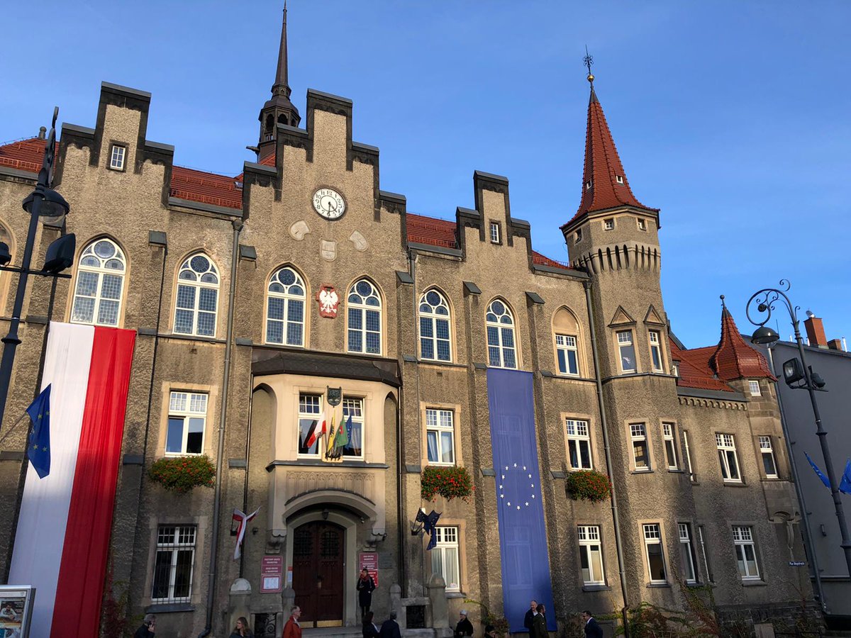 Stepping up our green agenda ahead of <a href="/COP26/">COP26</a>! We're helping a former coal-mining city of Walbrzych become greener and more sustainable.
We've launched our Green City Action Plan (GCAP) in Walbrzych, Poland.

#EBRDdonors #TaiwanBusiness – EBRD Technical Cooperation Fund and Poland