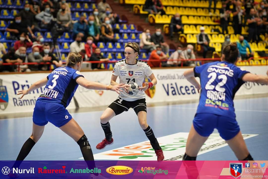 KikiLiscevic71's tweet photo. ๐ต๐ด #Gameday #LigaFlorilorMOL
The best gift for my birthday would be to win today's game๐ช
๐CS Mฤgura Cisnadie
โฐ 16:00๐ท๐ด (15:00๐ท๐ธ)
๐บ LIVE on TVR 2
#teamValcea #powerGirls https://t.co/JotU5z9Yd1