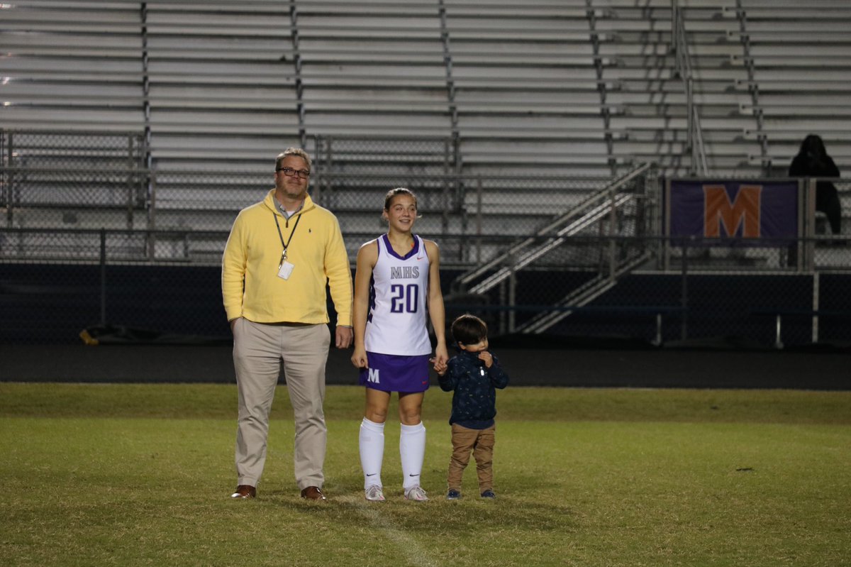 MvilleIB's tweet photo. Congrats to our field hockey team for their win over Henrico!  And congratulations to all of our seniors for successful hockey careers!  Shout out to senior Lauren Bowman and freshman Julia Proost! https://t.co/LPEU9cGa0Z