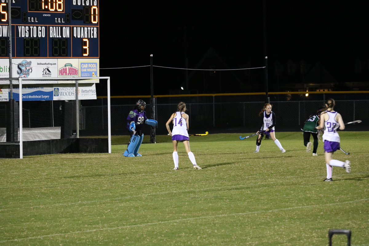 MvilleIB's tweet photo. Congrats to our field hockey team for their win over Henrico!  And congratulations to all of our seniors for successful hockey careers!  Shout out to senior Lauren Bowman and freshman Julia Proost! https://t.co/LPEU9cGa0Z