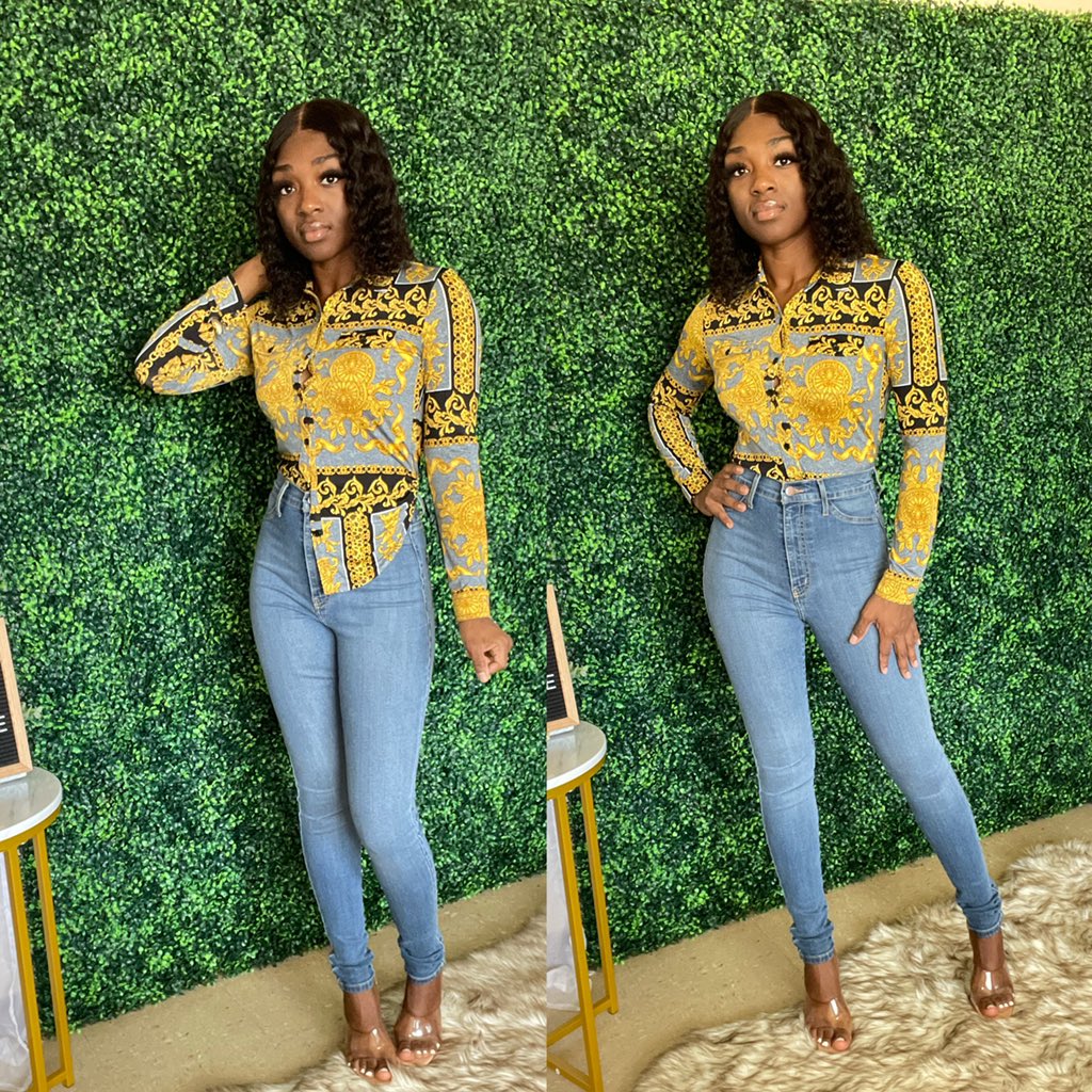 shopmollysworld's tweet photo. Where are you wearing this “All Eyes On Me Top?” Comment below ⬇️
Shop our online store
🔗https://t.co/yCWB9iN2Pp #BlackOwnedBusiness #boutiqueshopping #fallfashion #fashiontops #versaceinspired #alleyesonme #womensboutique https://t.co/8ajbbvT6tg