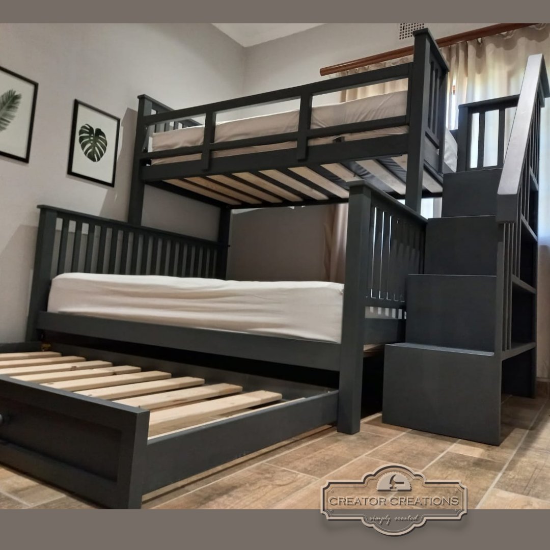 CreatorCreate's tweet image. Thanks so much to Lizanne De Villiers for ordering your custom Queen Trundle bunk bed for your boys from Creator Creations!

+27 82 9288 633 | create@creatorcreations.com | creatorcreations.com 

#CreatorCreationsFurniture #CustomBunkBeds #TrundleBunkBeds #TrundleBeds