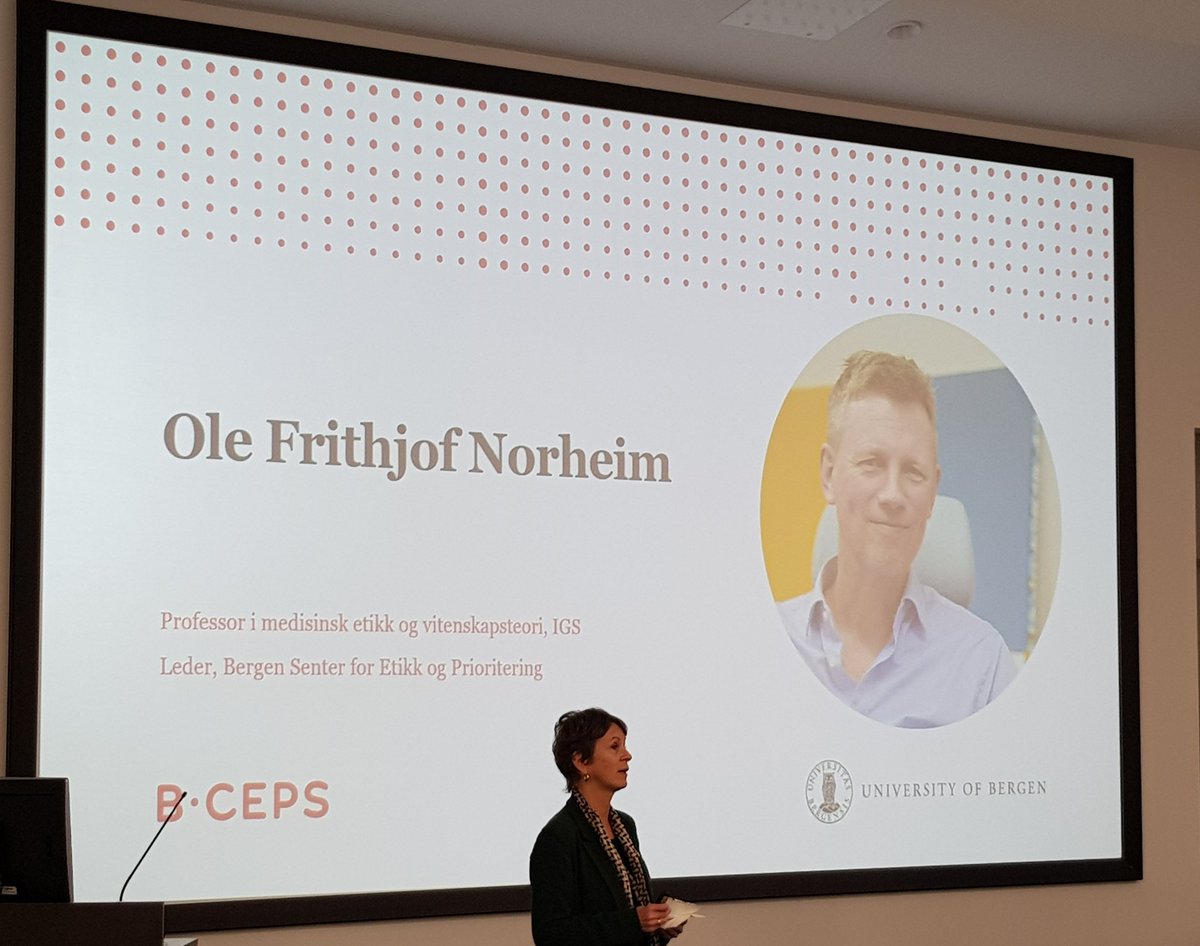 Thanks @GuriRor <a href="/IGS_UiB/">Institutt for global helse og samfunnsmedisin</a> for representing @OFNorheim today and receiving this year's @medofak_uib award for research communication on his behalf 🎉