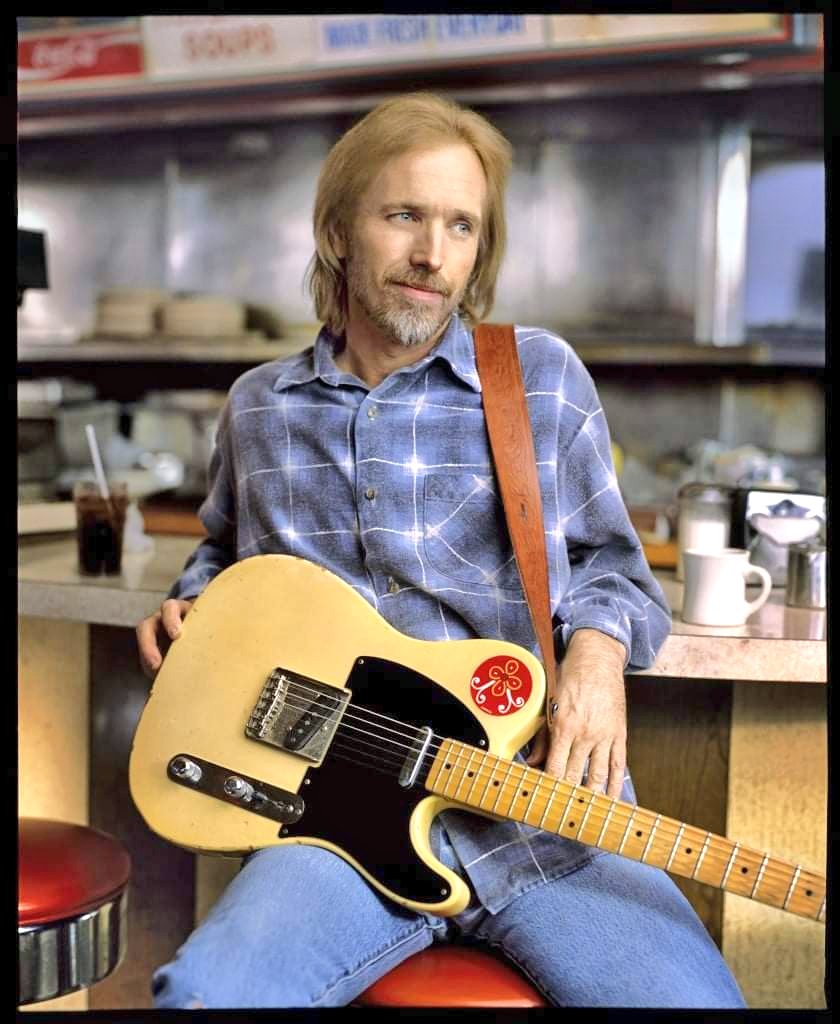 Happy birthday Tom Petty, music misses you   What song of him would you choose to play today? 