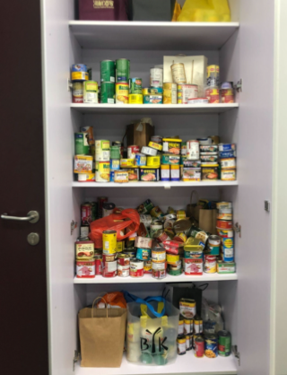 StamfordHK's tweet photo. During ‘Be Well’ month, our community took part in a canned food drive. We collected over 4,500 cans of food which were donated to the Foodlink Foundation supporting those in need here in Hong Kong.
#StamfordHK #CognitaWay #giving #compassion #donation #care #community https://t.co/O6Q3bFEYeW