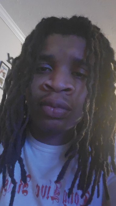 Am I ugly to you??🤨 https://t.co/3lSBPKSur4<a href="/tag/dmforprices"class="tags"><span>#dmforprices</span></a>