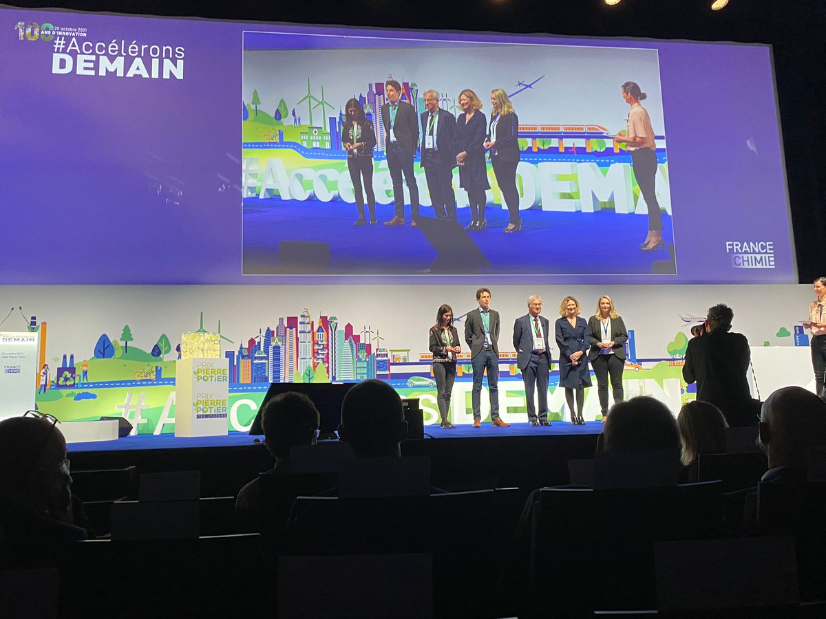 Félicitations à @BASF_Fr et @CalyxiaHQ, lauréats des médailles du #PrixPierrePotier2021 🥇 pour leurs projets Ecosun Pass® et NaturaCaps ! 👉bit.ly/3mU2q3L  #innovation #AccéléronsDemain