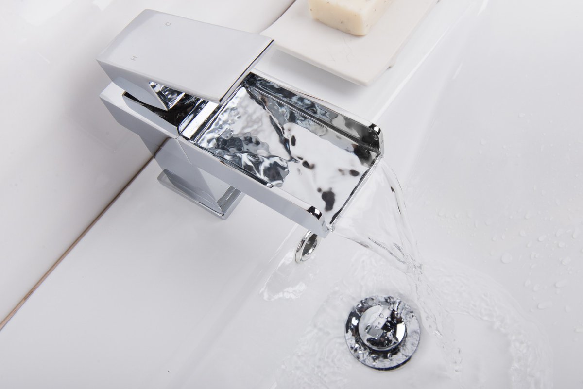 🚿¿Ahorras todo el agua que puedes? 

Comprueba cómo puedes hacerlo y dinos cuántas de estas practicas ya. 

bit.ly/3vtJlcp