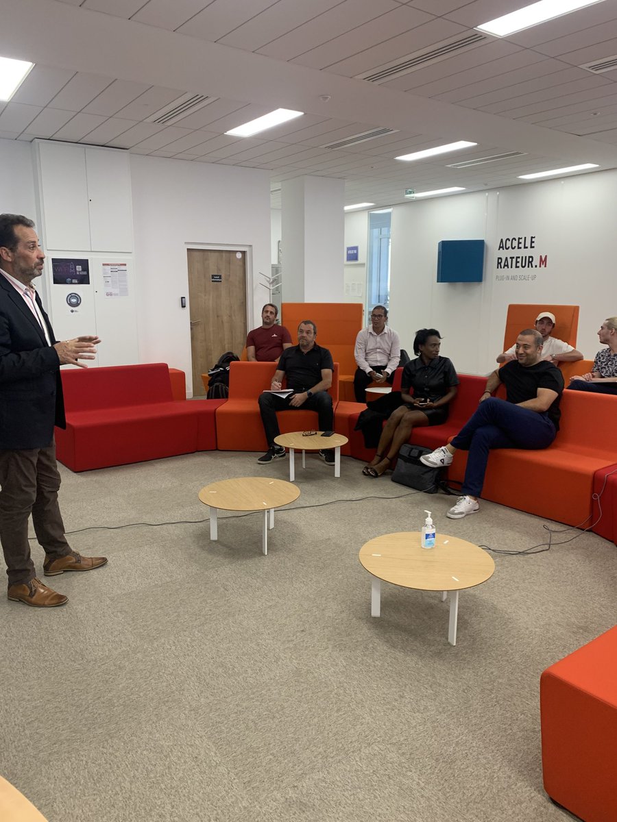 AccelerateurM's tweet photo. L'Accélérateur M est ravi d'accueillir cette année la Prépa French Tech Tremplin organisée avec notre partenaire @amfrenchtech !
Nous sommes fiers d'accompagner cette année 4 lauréats : #Haltereit #NiceEat #PhotoGlide et #Purpi https://t.co/HkOwkOa8b8