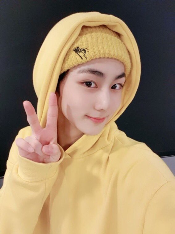 haewonfiles's tweet photo. https://t.co/CwKYk2cBuB