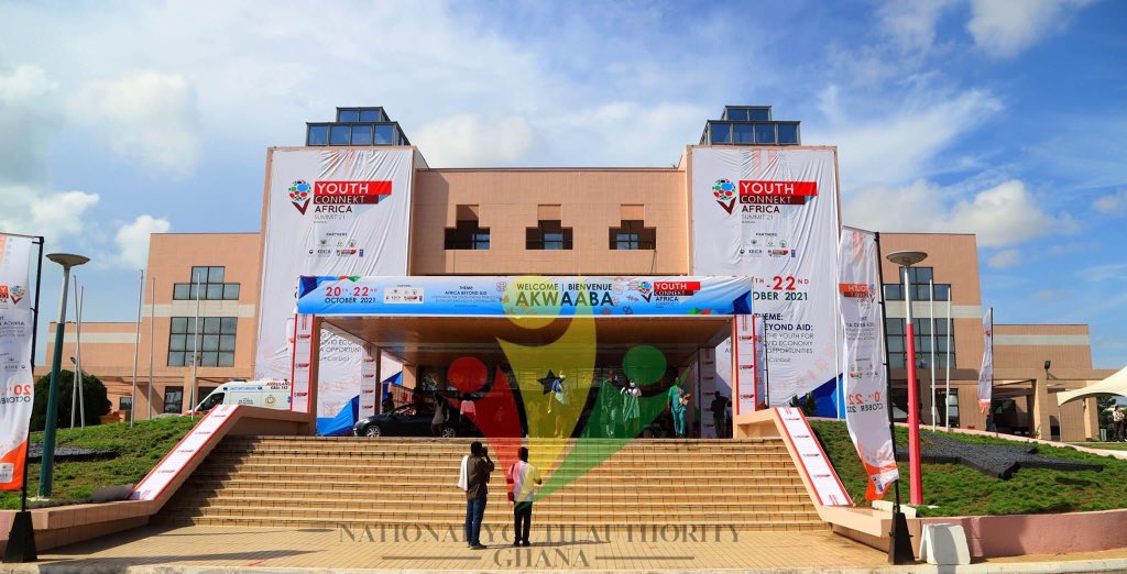 Youthgh's tweet photo. Scenes from the Accra International Conference Centre as all is set for the commencement of the Summit. 

#YCASummit
#YOUthCanDoIt
#yca2021 https://t.co/x6HCQ1JZNH